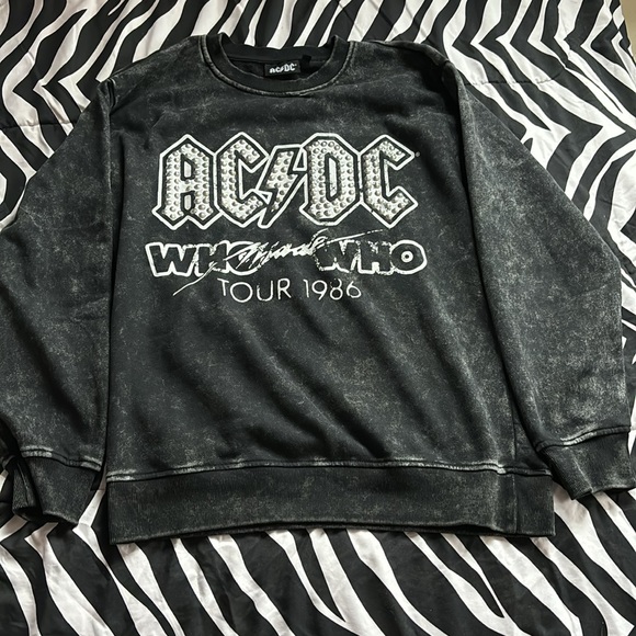 acdc Tops - ACDC sweatshirt